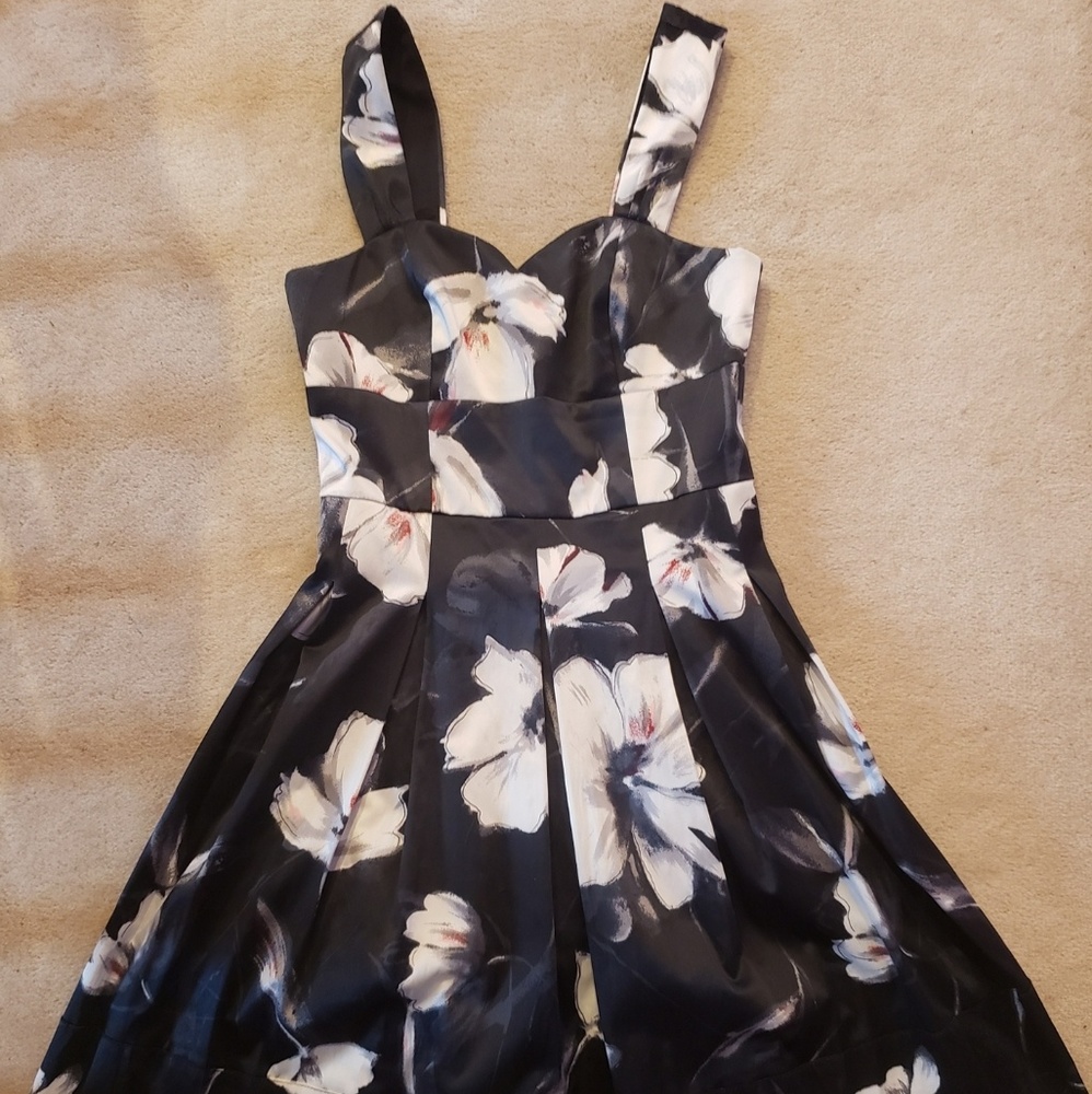 White House Black Market Black, white & red dress